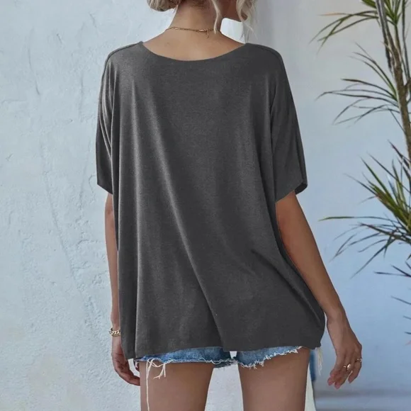 Solid V neck Oversized Top - Picture 4 of 12